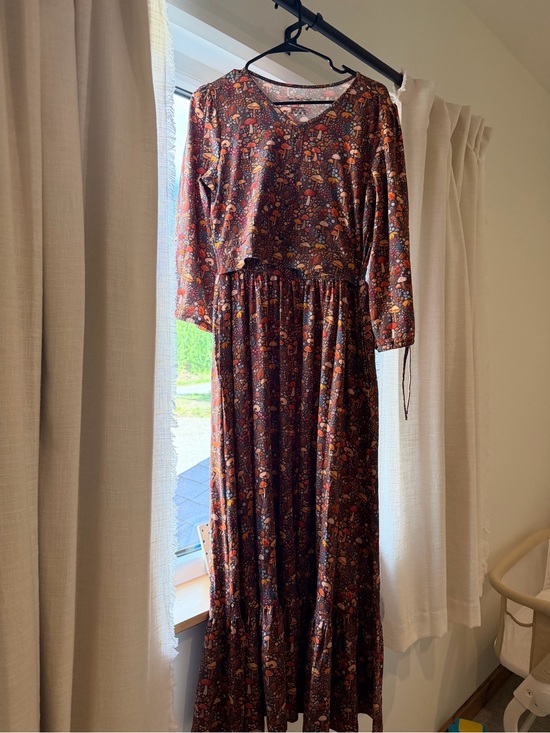 Super Cute Dresses Dresses & Skirts - Rust Floral Maxi Dress with V-Neck